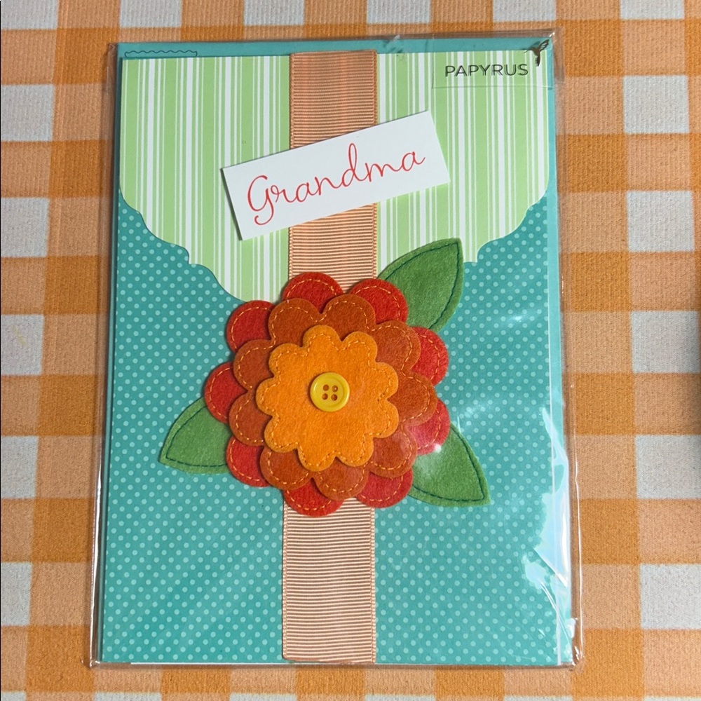 “Grandma” Felt Mother's Day Papyrus card